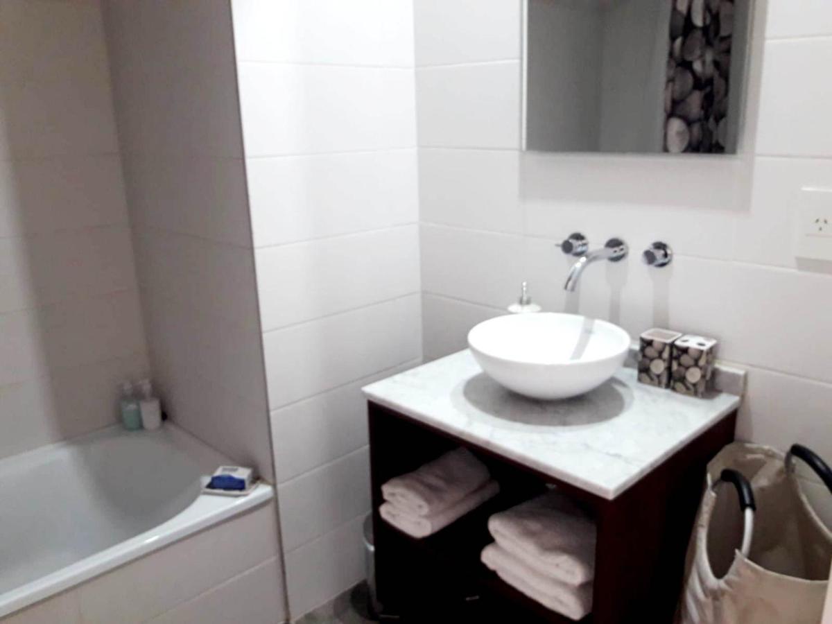 Zona Belgrano Hospital Fleni Apartamento *
